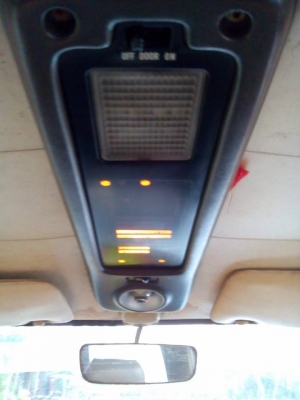 toyota ม้าดำ 4ประตู แอร์เย็น สีสวย ขายด่วน