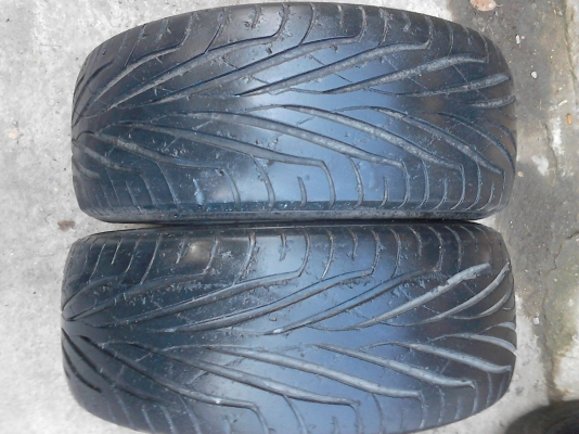 225/55R17 MAXXIS  ปี 2011 มี 2 เส้น TEL.081-427-3941