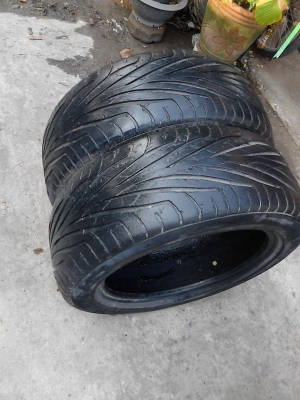 225/55R17 MAXXIS  ปี 2011 มี 2 เส้น TEL.081-427-3941