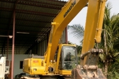 KOMATSU PC200-ุ6 ซีเรีนล89000 (รถนอก)ไฟฟ้าครบ เล่มทะเบียน