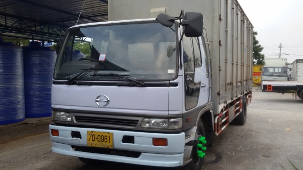 ขายรถ. 6 ล้อ HINO สิงไฮเทค FF 1J. 210แรง รถห้างแท้ เคื่องดีคัชซีสวยยาว7.20 เมตร กระจกไฟฟ้าแอร์เย็นสภาพพร้อมใช้งานคับ