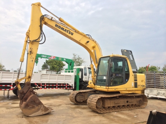 ขายรถขุด KOิMATSU PC130-6  เก่านอก ไฟฟ้าเต็ม