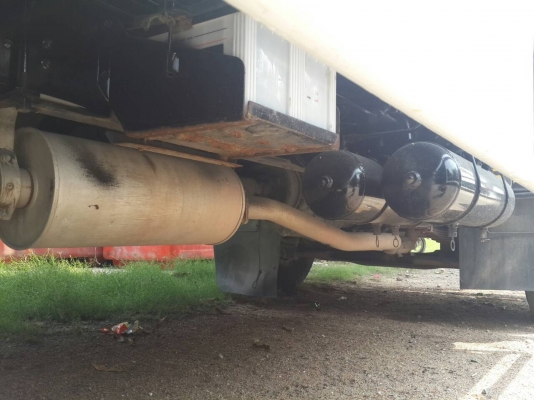 ขายด่วน 6ล้อ ตู้10บาน ISUZU DECA Euro2 ปี 47 Tel.0872508883 (คิงส์)