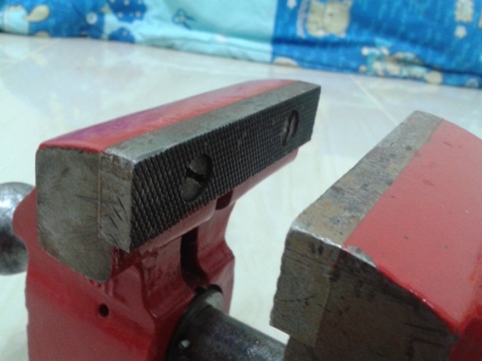 ปากกาจับเหล็ก 4" RECORD Auto vice 74 Made in England ปากกาจับเหล็ก 4" RECORD Auto vice 74 Made in England