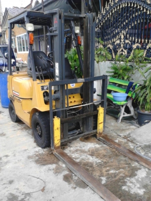 ขายโฟคลิฟท์1.5ตัน สภาพสวยมากๆ ((เอาไปเลย145000ร้อนเงินถูกและดีกว่านี้ไม่มีอีกแล้ว ด่วนๆ))เครื่องฟิตสุดๆรถไม่เคยใช้งานในไทย ขายถูกๆ15000สนใจสอบถามคร้าบ ราคาลดได้ด้
