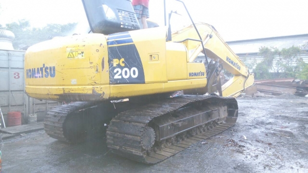 ขายรถขุดPC200-8สภาพดีพร้อมใช้งาน รถมือเดียว