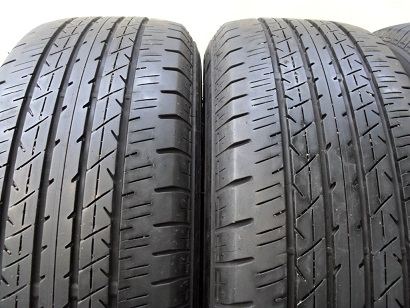 ขายยาง BRIDGESTONE ER33 ปี2413(1ชุด) 215-60-16 ราคา 3,800