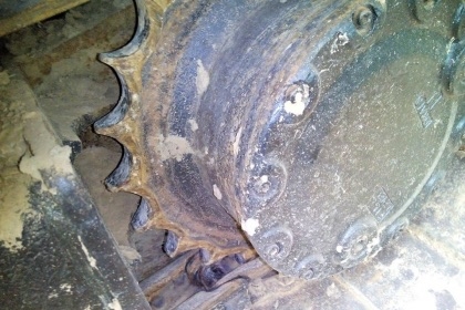 KOBELCO SK03 - PC 60 รถบอดี้สวยสภาพดีมากพร้อมทำงานได้เลยครับ เครื่องเดิมปั๊มเดิมแห้งดีแรงดีทำงานได้เร็ว ภายในเก๋งสะอาดไม่เลอะ คอนโทรลง่ายขับง่ายคล่องดี ภายนอกบูมอาร์มมีปะบ้างเล็กน้อยครับพร้อมทำงานได้ปกติดี ซีลกระบอกมีแตกบ้าง ช่วงล่างเอวแน่น เฟลมสวยไม่ผุ ส