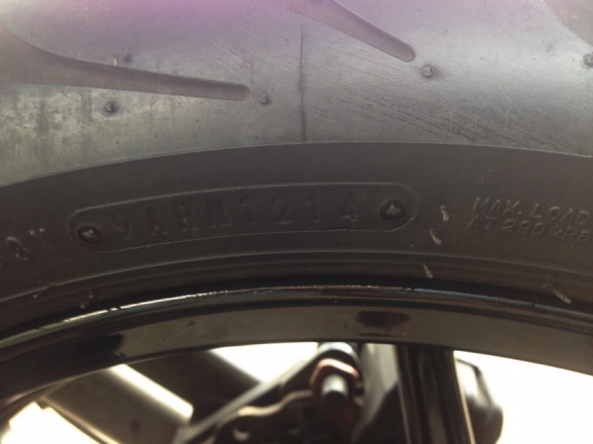 __ER6N 650cc โฉมปี2012 สีขาว รถเดิมๆ ฿185,000__