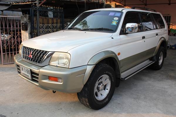 รถสวย สภาพดี พร้อมใช้งาน รถสวย สภาพดี พร้อมใช้งาน