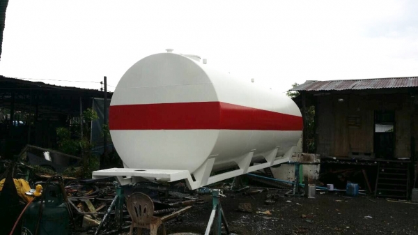 ถังน้ำมัน 20000 ลิตร สภาพสวยแบบโคตรสวย อะไรดีๆ หาได้ที่นี่ครับ