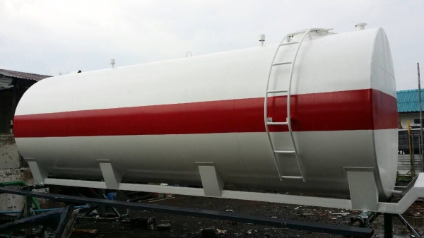 ถังน้ำมัน 20000 ลิตร สภาพสวยแบบโคตรสวย อะไรดีๆ หาได้ที่นี่ครับ