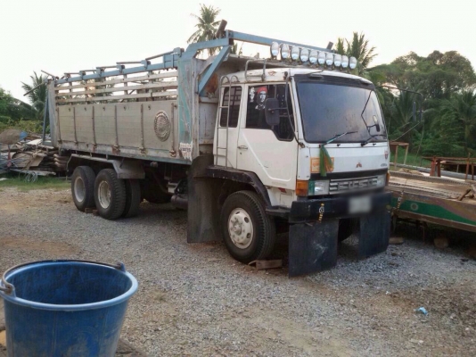 ขายรถบรรทุกสิบล้อดัมพ์ MITSUBISHI MA เครื่อง 6D17-195 แรง ซีเรียล 11,4xx เบรคใหญ่ 10 เกียร์ เพลาบุ๋ม กระบะดัมพ์ ทะเบียนพร้อม