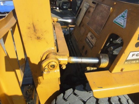 ขายรถโฟล์คลิฟท์มือสอง KOMATSU รุ่น FG20-7 ราคา 125,000 บาท นำเข้าจากประเทศญี่ปุ่น 100\% ไม่เคยใช้งานในประเทศไทย