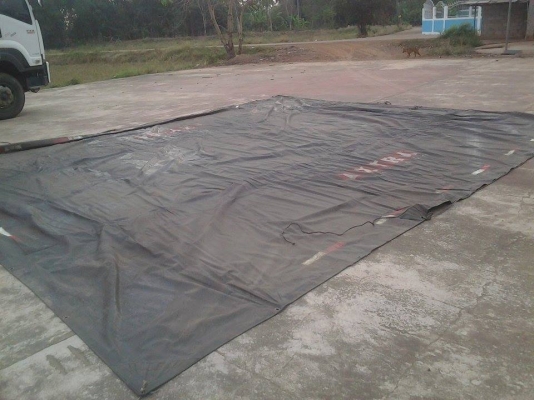 ขายผ้าใบคุมสิบล้อ  สภาพดี  มี3ผืน สหผลผ้าใบ  EXTRA...ULTRA