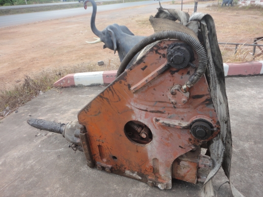 ขายรถแม็คโคร KOBELCO PC 120 mark-5 super สวยมาก พร้อมใช้ ไฟฟ้าครบ ขายรถแม็คโคร KOBELCO PC 120 mark-5 super สวยมาก พร้อมใช้ ไฟฟ้าครบ