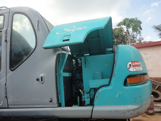 ขายรถแม็คโคร KOBELCO PC 120 mark-5 super สวยมาก พร้อมใช้ ไฟฟ้าครบ ขายรถแม็คโคร KOBELCO PC 120 mark-5 super สวยมาก พร้อมใช้ ไฟฟ้าครบ