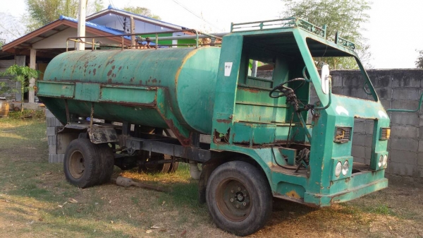 ขายเป็นอะไหล่ หกล้อพร้อมถังน้ำช่วงล่างBU **มีแต่ช่วงล่างกับตัวรถ** สอบถามโทร 081 074 5778 ลุงโหนกรับสายจ้า