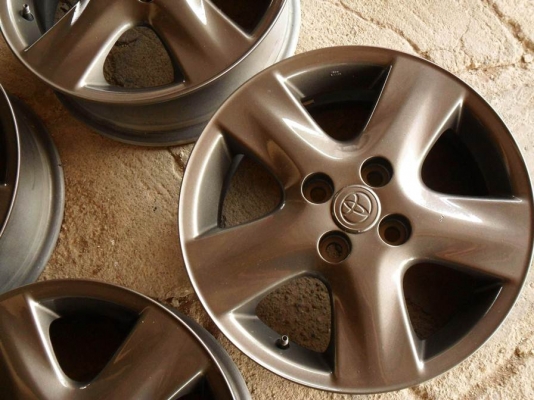 แม็กแท้ ขอบ15_4รู100 สีแม็กรถรุ่นใหม่(4วง3,600บ.) แม็กแท้ ขอบ15_4รู100 สีแม็กรถรุ่นใหม่(4วง3,600บ.)