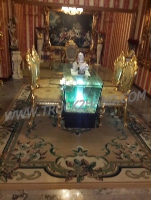 เฟอร์นิเจอร์หลุยส์