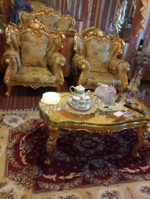 เฟอร์นิเจอร์หลุยส์