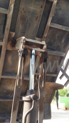 Hino FC9J 175 เข็มไมล์ 228101 รถปี 52 Hino FC9J 175 เข็มไมล์ 228101 รถปี 52