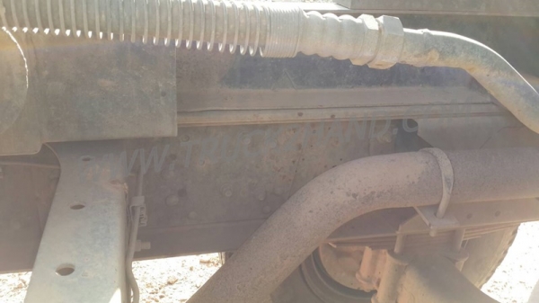 Hino FC9J 175 เข็มไมล์ 228101 รถปี 52 Hino FC9J 175 เข็มไมล์ 228101 รถปี 52