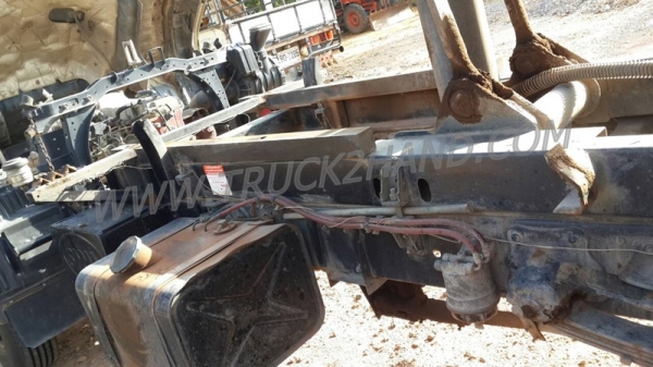 Hino FC9J 175 เข็มไมล์ 228101 รถปี 52 Hino FC9J 175 เข็มไมล์ 228101 รถปี 52