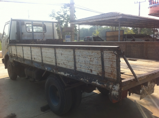 HINO เครื่องดี คัสซีสวย ยางเต็ม