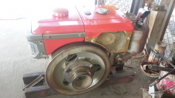 ขายเครื่องยันม้า120ดีไอ  ราคา25500บาท เครื่องสวยพร้อมใช้งาน อยู่ วังบัว อ คลองขลุง จ กำแพง โทร 0813655997 อำพร พาเจริญราคานี้ยังต่อลองได้อีกนะครับ