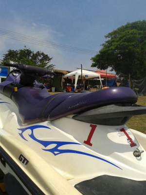 ขายเจ็ทสะกี  seadoo gti 850 cc พร้อมทะเบียน สภาพดี