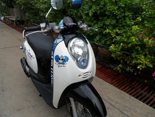 ฮอนด้าสกูปปี้ไอ ปี54 สภาพสวยเครื่องฟิตๆ