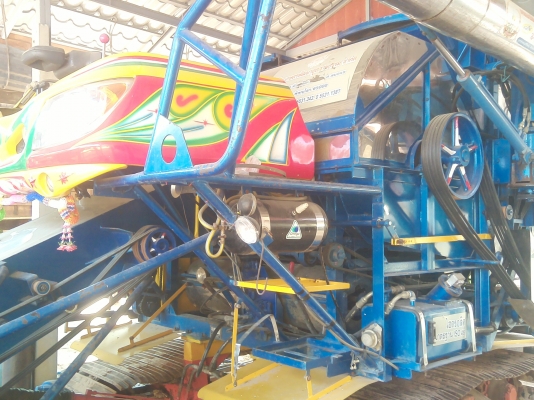 ขายรถเกี่ยว เจ้าช้างปลายปี 53 ราคา 1170000 บาท