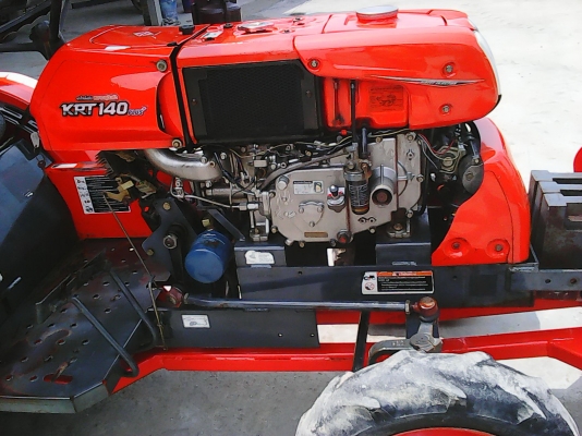 ขาย KUBOTA KRT140 พร้อมใช้ สวยๆ สีเดิมๆ ดันหน้าผาน3 ล้อเหล็ก ทะเบียนพร้อม 58