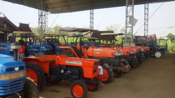 ขายครับรถคูโบต้า รถแช้มป์ รถไถยูโล รถอีชากิ รถไถไทชัน มือสองขายกันในราคาไม้แพง มีตั้งแต่ราคา38000 บาท เป็นต้นไปรถไช้งานได้ปกติอยู่ วังบัว อคลองขลุง จ กำแพงเพชรสนใจโทร0813655997อำพรพาเจริญ(ราคาคุยกันได้อีกนะครัย) ขายครับรถคูโบต้า รถแช้มป์ รถไถยูโล รถอีชากิ รถไถไทชัน มือสองขายกันในราคาไม้แพง มีตั้งแต่ราคา38000 บาท เป็นต้นไปรถไช้งานได้ปกติอยู่ วังบัว อคลองขลุง จ กำแพงเพชรสนใจโทร0813655997อำพรพาเจริญ(ราคาคุยกันได้อีกนะครัย)