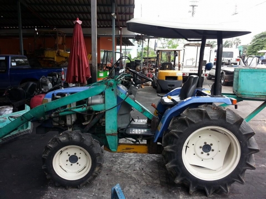 รถไถ ISEKI รุ่น TF 327 สภาพสวยพร้อมใช้งาน รถไถ ISEKI รุ่น TF 327 สภาพสวยพร้อมใช้งาน