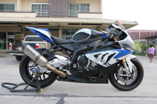 ดไฟแนนท์ <สด-ผ่อน> ขาย BMW HP4 ปี 2013 สภาพนางฟ้า ทะเบียนพร้อมโอน วิ่ง 8,xxx โล