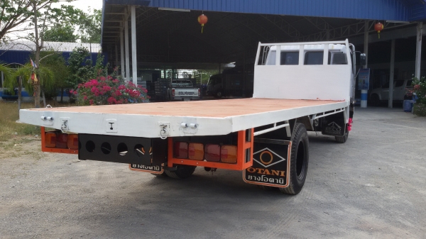 ขายรถ. 6 ล้อ HINO สิงไฮเทค FF 1J. 210แรง รถห้างแท้ เคื่องดีคช ซีสวยสภาพ ยาว 7.20เมตร พล้อมใช้งานคับ