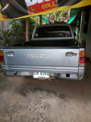 ขายหรือแลกรถดั้มเล็ก...ด่วนรถ อีซูชุ ลดราคาเหลือ 75,000 บาท