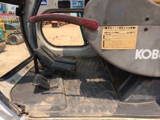 ขายรถแบคโฮ KOBELCO SK120-2(MARK5) ระบบไฟฟ้าเต็ม คอลโทรลสั้น รถนอกนำเข้าสภาพสวย มีVDOการทำงานครับ
