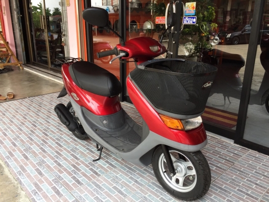 ธารนนทบุรี// ขาย honda cesta 50 cc สภาพนางฟ้า ระบบเครื่อง ระบบไฟสมบูรณ์ทุกจุด ราคา 19,900 บาท