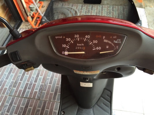 ธารนนทบุรี// ขาย honda cesta 50 cc สภาพนางฟ้า ระบบเครื่อง ระบบไฟสมบูรณ์ทุกจุด ราคา 19,900 บาท