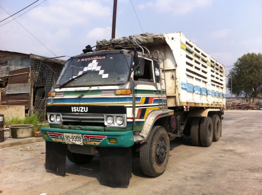 จัมโบ้คัสสีใหญ่เครื่อง 175 โบอินเตอร์