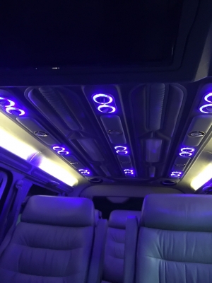 VANTURYแต่งเต็ม รถครอบครัวดูแลอย่างดี ราคา679,000ดาวน์100,000 โทร092-785-6667 เจี๊ย