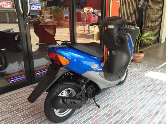 ธารนนทบุรี// ขาย honda cesta 50 cc สภาพนางฟ้า ระบบเครื่อง ระบบไฟสมบูรณ์ทุกจุด ราคา 19,900 บาท