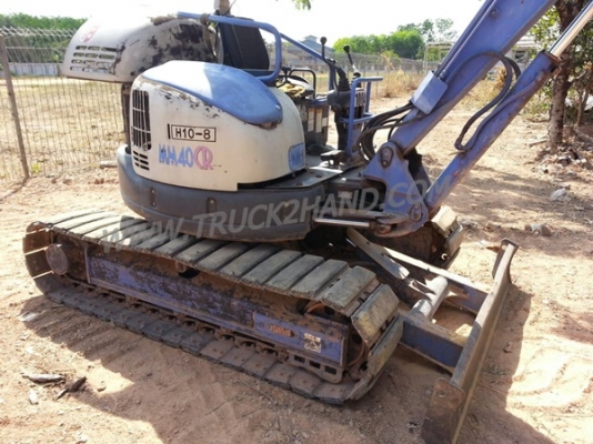 รถแบคโฮ KOMATSU MM40CR