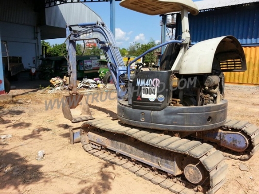 รถแบคโฮ KOMATSU MM40CR