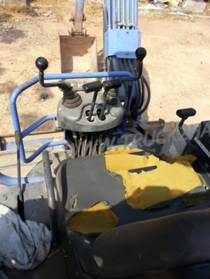 รถแบคโฮ KOMATSU MM40CR