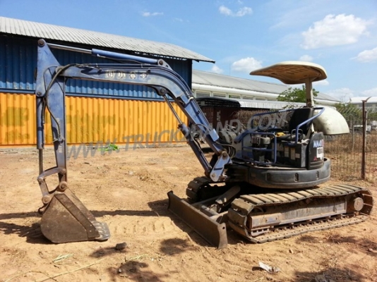 รถแบคโฮ KOMATSU MM40CR