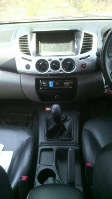 Mitsubishi Triton Plus ปี 12 Mitsubishi Triton Plus ปี 12